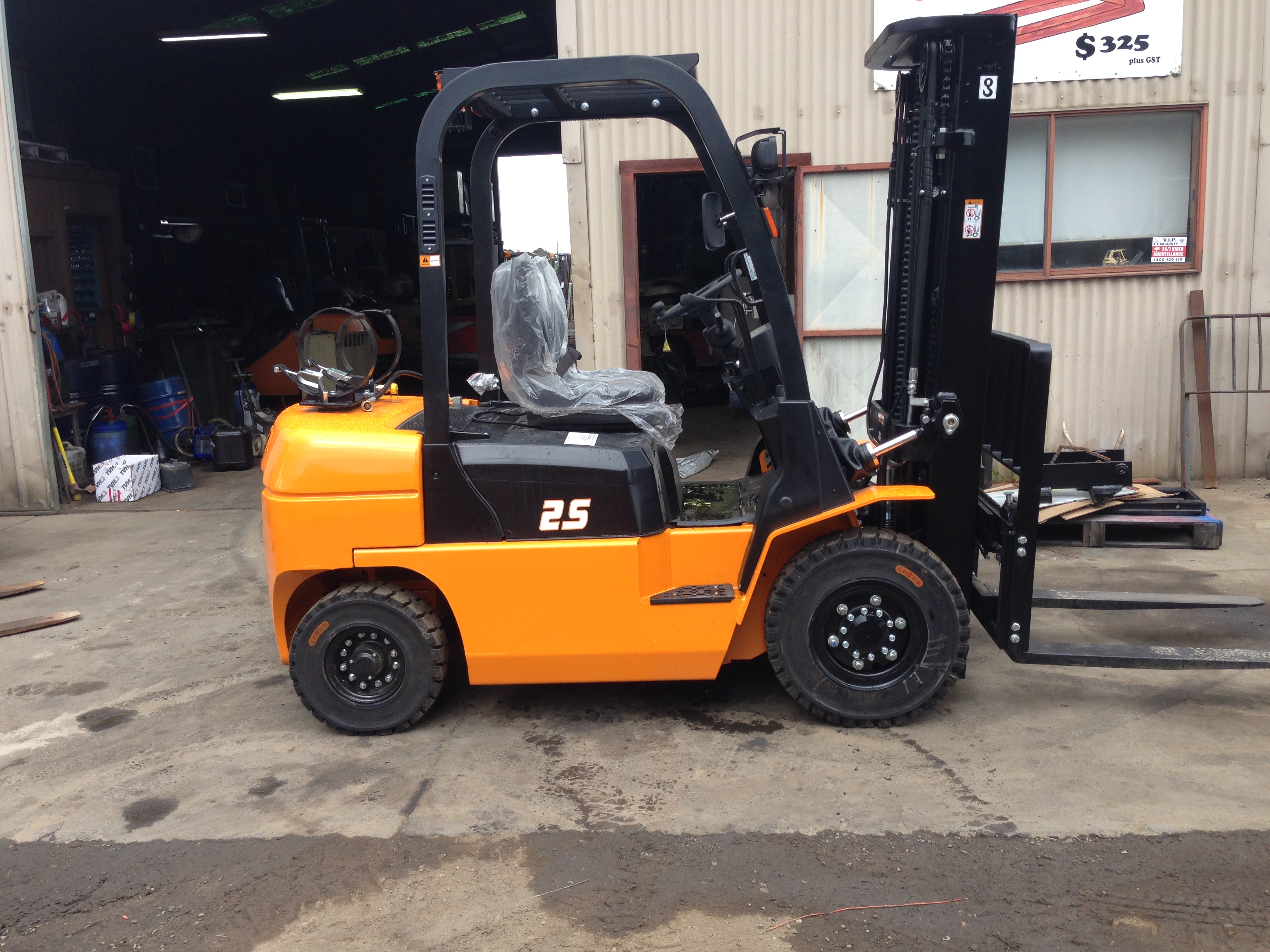 New Hangcha Forklift Container Mast Forklift With Nissan K25 Engine